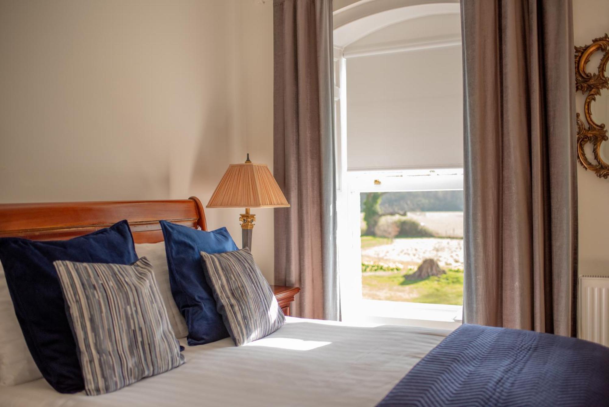 The Retreat New Forest, Hinton Христчёрч Экстерьер фото