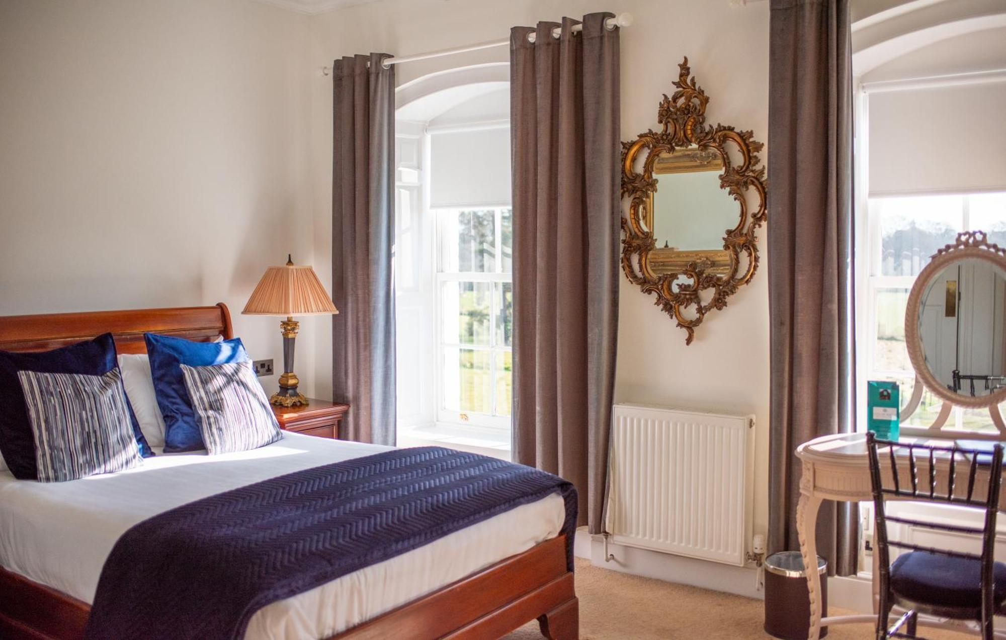 The Retreat New Forest, Hinton Христчёрч Экстерьер фото
